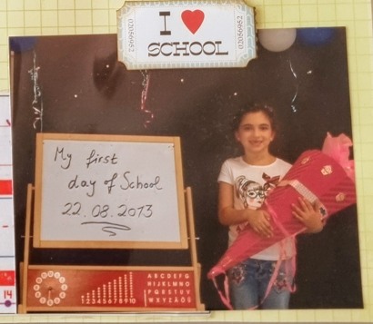 פרט מתוך דף מעוצב תמונה לקורסקראפ