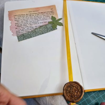 מחברת מעוצבת